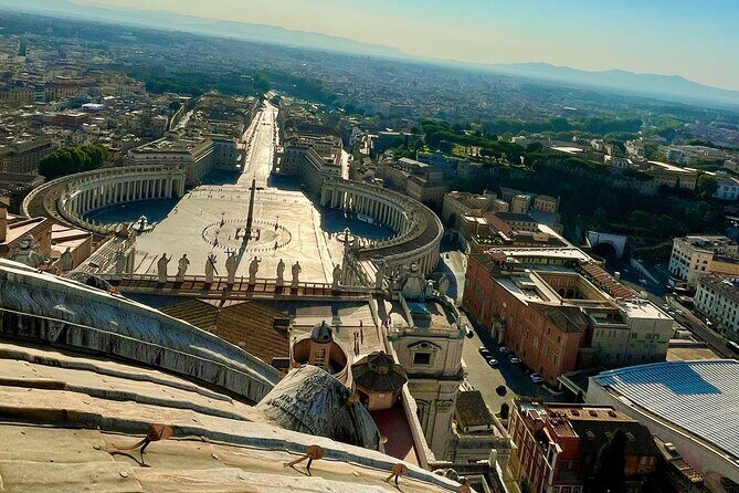 St. Peter's Basilica, Dome and Necropolis Private Guided Tour - Stop 4: The Vatican Grottoes under your feet