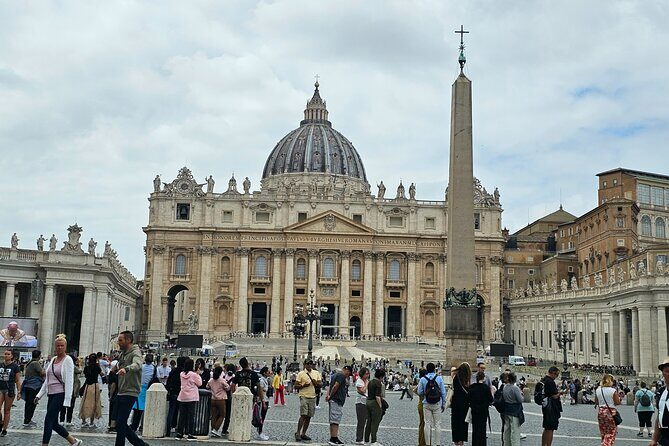 St. Peter's Basilica Dome to Underground Grottoes Tour - Vatican Grottoes: moving, tight, and not for every mood