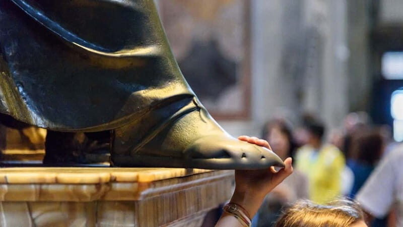 St. Peter's Dome Climb, Basilica and Vatacombs Tour - Price and What You Get for $69