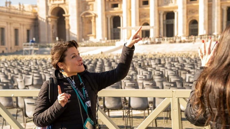 St. Peter's Dome Climb, Basilica and Vatacombs Tour - St. Peter’s Basilica From Top to Bottom