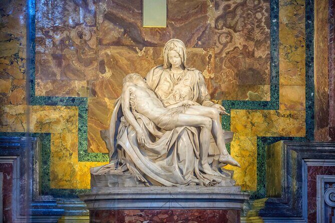 St. Peters Square & Basilica Vatican Walking Tour with Audioguide - St. Peter’s Square: where to look in about 20 minutes
