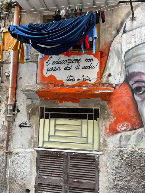 Street art tour of the Spanish Quarters & Maradona idol - From Piazzetta Matilde Serao to the Spanish Quarters vibe