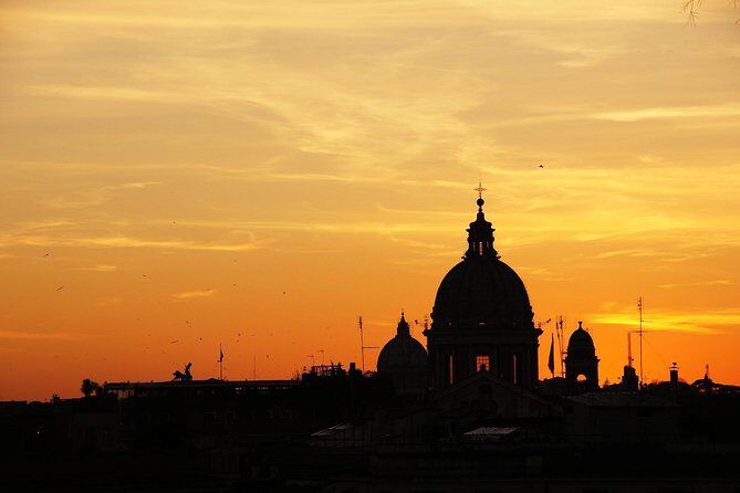 Sunset in Rome Sightseeing and Piazzas with appetizer - Pantheon stop: the temple-to-church transformation since 609 AD