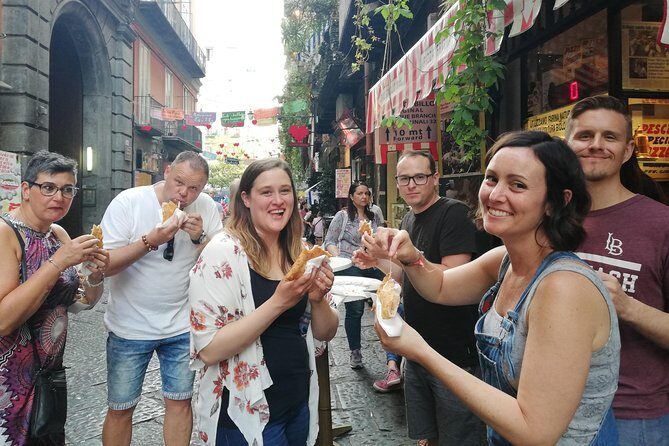 Tasty Naples Street Food Tour of MustEat Gourmet Specialties and MustSee Sites - Spaccanapoli and Piazza del Gesù: Mozzarella, Taralli, and Pastries