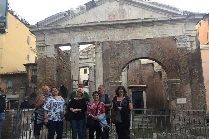 Tasty Roman Dinner Food Tour around Piazza Navona, Campo Marzio & Jewish Ghetto - Piazza Navona main courses with wine pairings