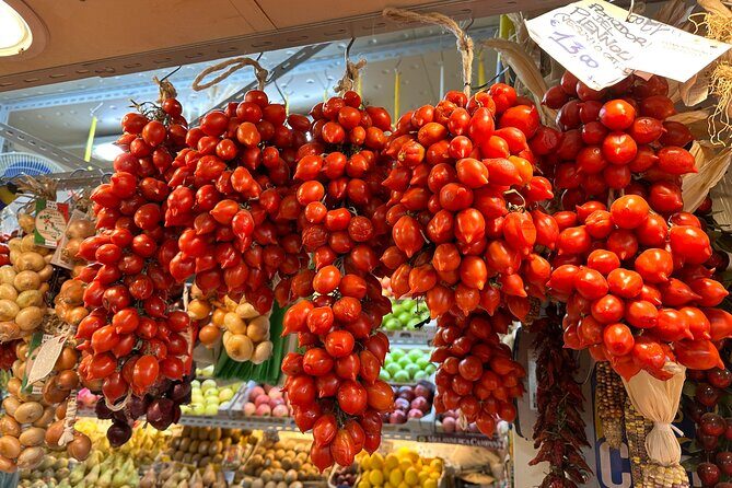 Tasty Trionfale Farmers Market Food Tour and Local Wines Tasting - Prati and Borgo: Two Neighborhoods, Two Different Ways Rome Feels