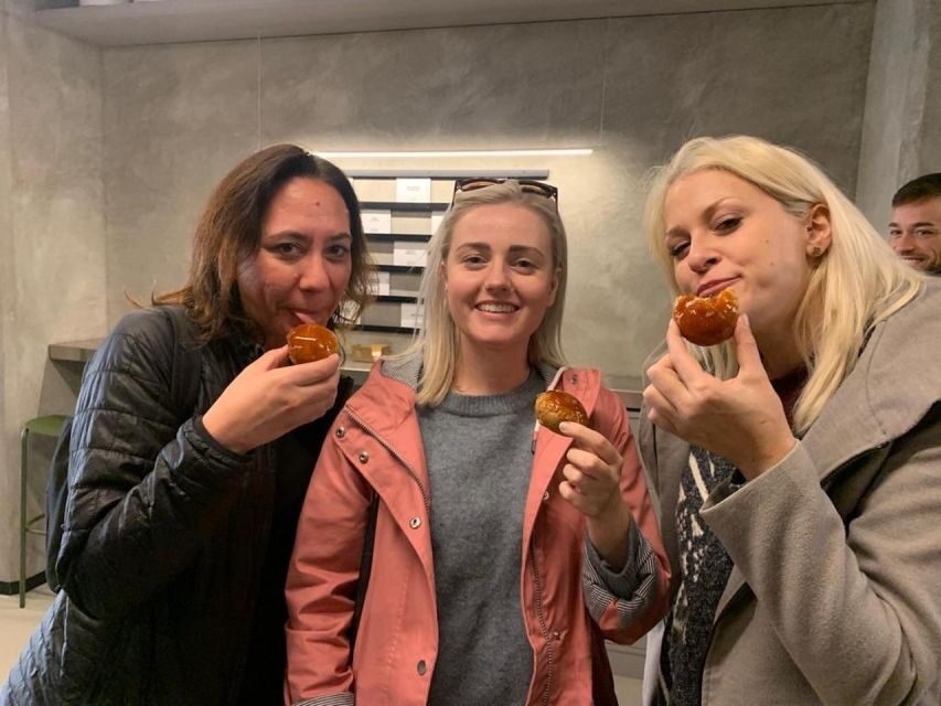 Testaccio Experience: Street Food, Market and Traditions - Trastevere-area meeting point to Testaccio: the pace makes sense
