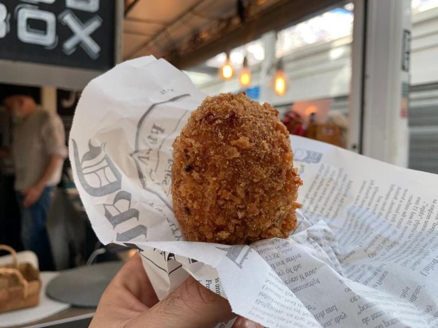 Testaccio Experience: Street Food, Market and Traditions - Pace and logistics: small group, lots of steps, and limited seating
