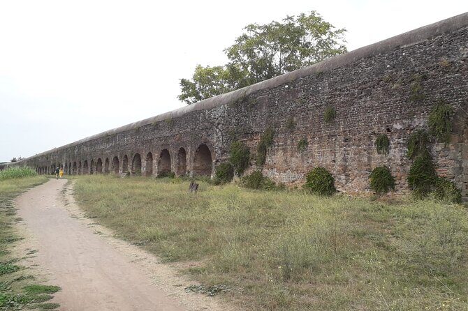 The Appian Way e-bike tour - The real Appian Way story: Capo di Bove and the thermal ruins