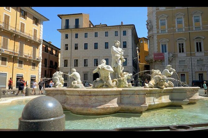 The best of Rome by Golf Cart - private tour - The Colosseum stop: 5 minutes outside the icon (tickets not included)