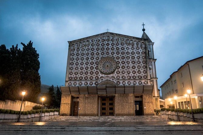 The Eucharistic Miracle & the Holy Face Private Tour from Rome - Key things I’d focus on before you go