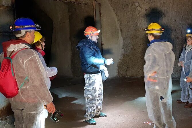 The Labyrinth of Rome between catacombs and ancient quarries - What the Small Group of 10 Means for Your Experience