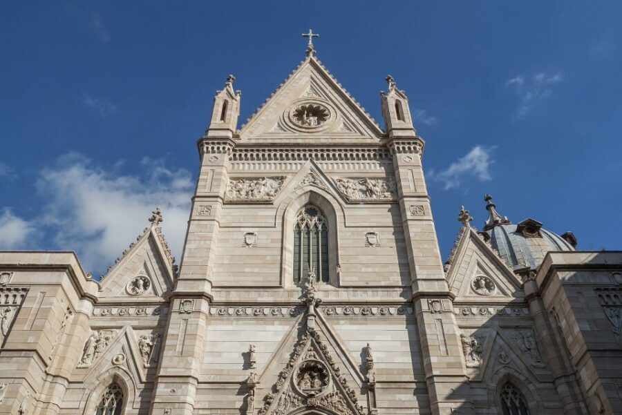 The Naples Grand Tour of the City and Hidden Gems - Spaccanapoli and Gesù Nuovo: the baroque lane-walk that makes the city click