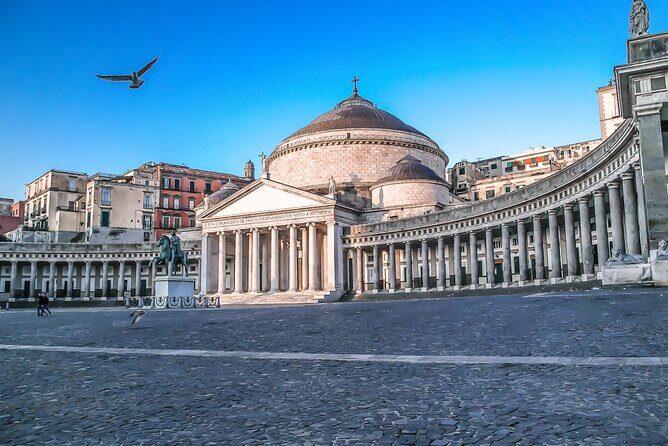 The Perfect Private Walking Tour of Naples with Exclusive Guide - A 3-hour private Naples walk with a guide who actually explains