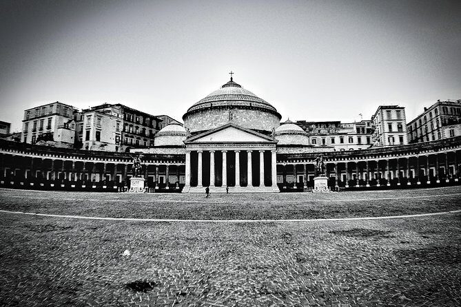 The Perfect Private Walking Tour of Naples with Exclusive Guide - Piazza Trieste e Trento and the daily-life Naples people use