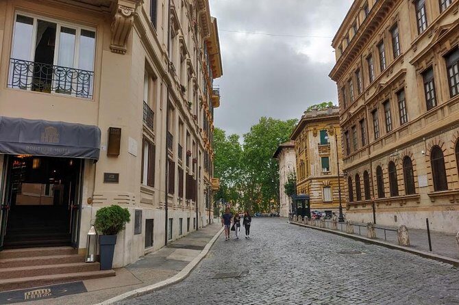 The Roman Jewish Ghetto: A Self-Guided Audio Tour - The new synagogue opened in 1904: continuity, after disruption