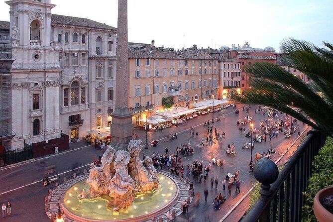 The secret lives of artists - From Hadrian’s Temple Ruins to Old Columns in Piazza di Pietra