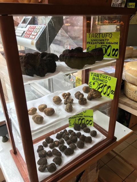 The Truffle Experience in Rome - Practical tips: how to enjoy 15+ tastings without feeling ruined