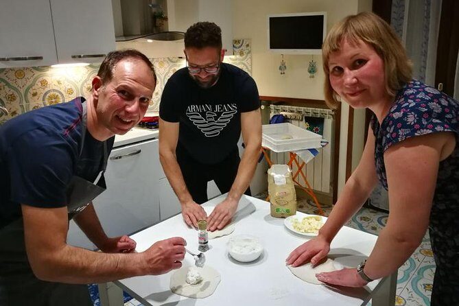 The Ultimate Neapolitan Cooking Class with Local - Who should book this class (and who might pass)