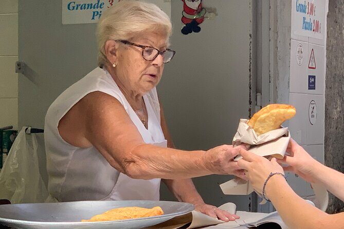 The Unfiltered Street Food & Market Tour of Naples (by Streaty) - Stop 3: Quartieri Spagnoli Backstreets and Street Spirit