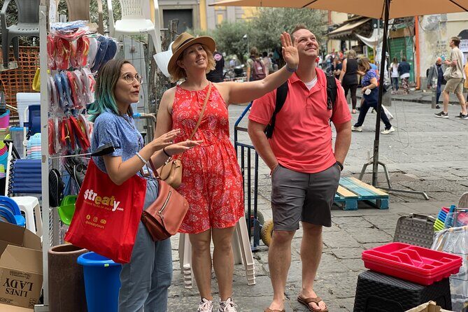 The Unfiltered Street Food & Market Tour of Naples (by Streaty) - Group Size, Seating Reality, and the Conversation Factor