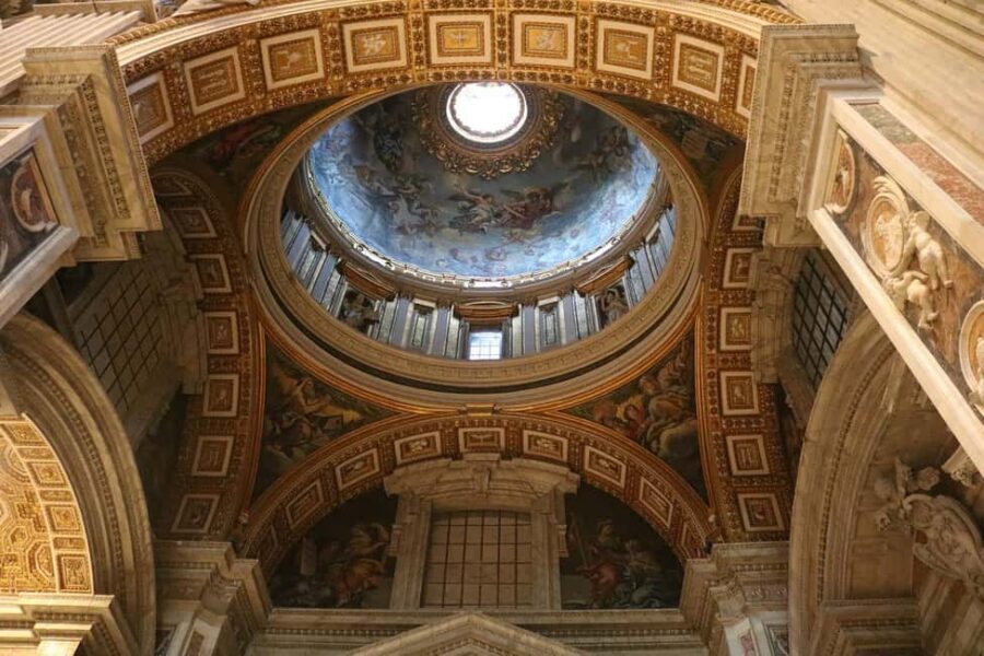 Ticket to the Dome and St.Peter Basilica guided tour - Should you book the Dome and St. Peter’s Basilica guided tour?