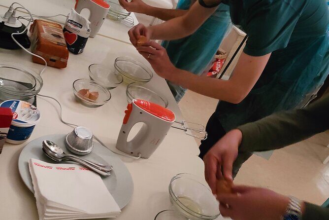 Tiramisù Making Class with Limoncello or Meloncello Tasting - Price and Value: Is $36 Worth It in Naples?