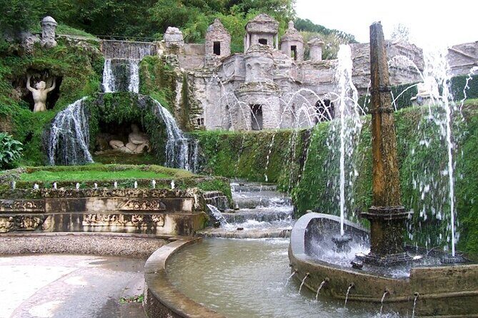 Tivoli Gardens and Hadrian's Villa full day guided tour - How much walking is actually involved?