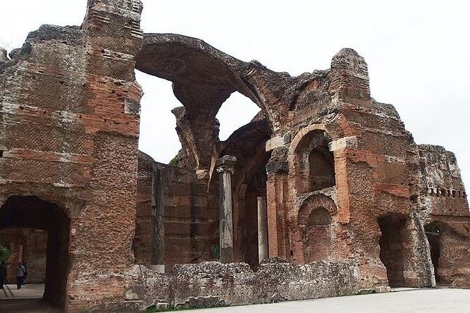 Tivoli Gardens and Hadrian's Villa full day guided tour - Villa Adriana: turning sprawling ruins into a story you can follow