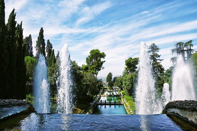 Tivoli Villa D’Este and Hadrians Villa Private tour with lunch - Lunch with wine, water, and Italian coffee: energy without killing the vibe