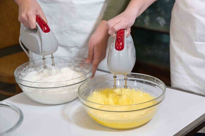 Top Class of Ravioli, Fettuccine and Tiramisu Workshop in Rome - Ravioli workshop: stuffed, shaped, and properly plump