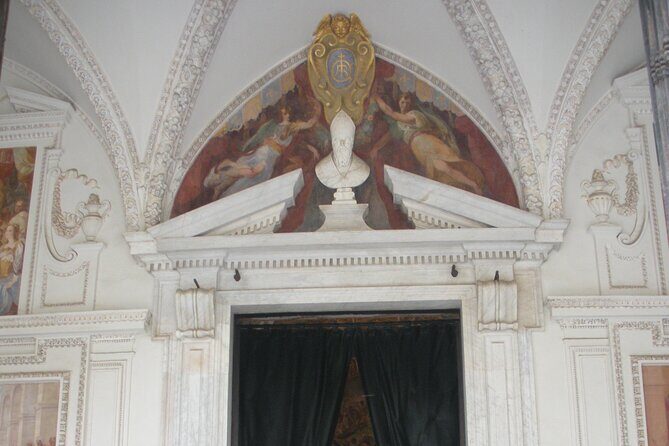 Tour in the Charterhouse of St. Martin and Pedamentina with an art expert - The Pedamentina San Martino: steps, views, and a real walking rhythm