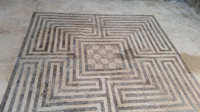 Tour in the ruins of Pompeii with an archaeologist - Pompeii Archaeological Park with an official guide: what you’ll be learning