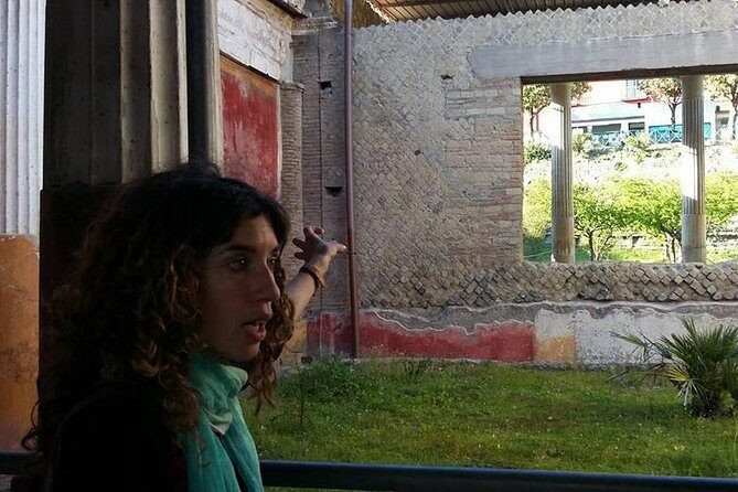 Tour in the villa of Poppea with an archaeologist - How an archaeologist-style guide improves your understanding