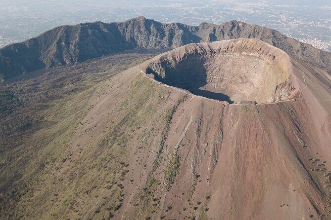 Tour Mount Vesuvius with Entry Tickets and Round Trip Transfer Included - Crater Time: How to Use Your Free Visit Time Well