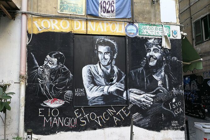 Tour of Naples and his Idol Diego Armando Maradona - Teatro di San Carlo: where Naples shows up for its heroes