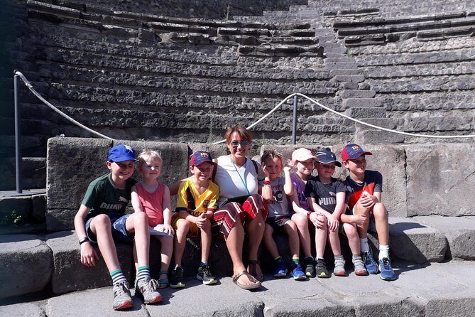 Tour of Pompeii for families with Transfer from Naples & Sorrento - Getting to the meeting point (and what the transport includes)