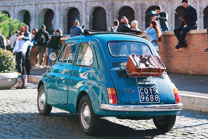 Tour of Rome Aboard a Vintage Fiat 500 - Stop 4: Circo Massimo and the Palatine/Arch of Constantine Area