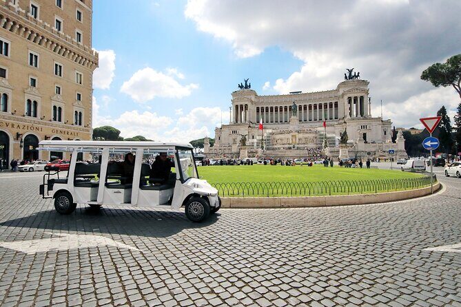 Tour of Rome in 7 Seater Golf Cart - Comfort on Cobblestones and Hearing the Guide