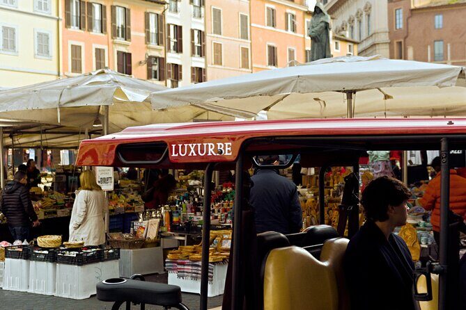 Tour of Rome in Golf Cart: Squares and Fountains of Rome - Via dei Condotti start line: the luxury street where your route makes sense