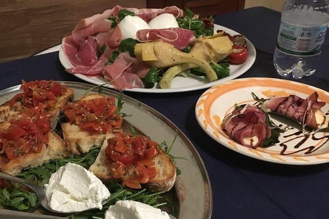 Traditional Neapolitan Dinner in Pompei - Villa Franca - Family Restourant - The menu structure: how a set meal teaches Neapolitan cuisine