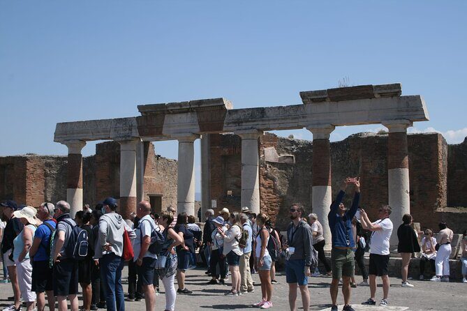 Tramvia Napoli Daily Trip to Pompeii Ruins - Who this tour suits (and who should think twice)