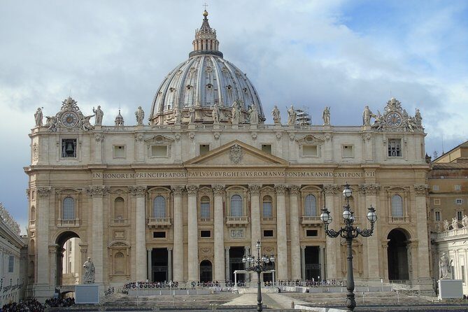 Transfer Fiumicino Fco Airport to Civitavecchia Port with 3 hours Rome Tour - From Airport to Cruise Port: How This Gets You There Without Drama