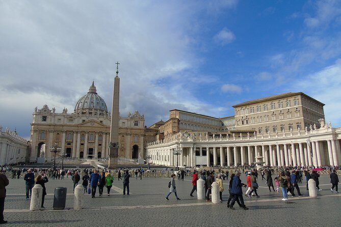 Transfer Fiumicino Fco Airport to Civitavecchia Port with 3 hours Rome Tour - St. Peter’s Basilica Area: Why This Stop Feels Like a Finale