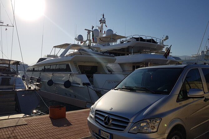 Transfer from Naples area to Sorrento area from 4 to 6 passengers - Key highlights