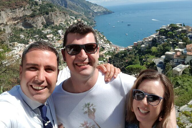 Transfer from Naples area to Sorrento area from 4 to 6 passengers - What You’ll Experience During the Transfer