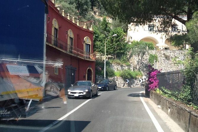 Transfer from Naples to Maiori or Maiori to Naples - Meeting points that can make or break the day