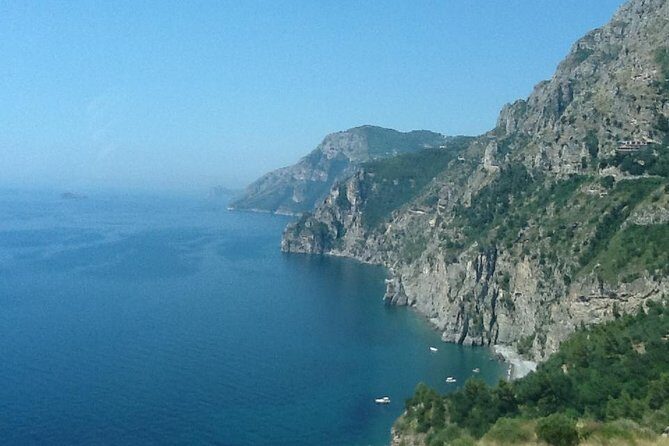 Transfer from Naples to Maiori or Maiori to Naples - Who should book this (and who might want a different style)