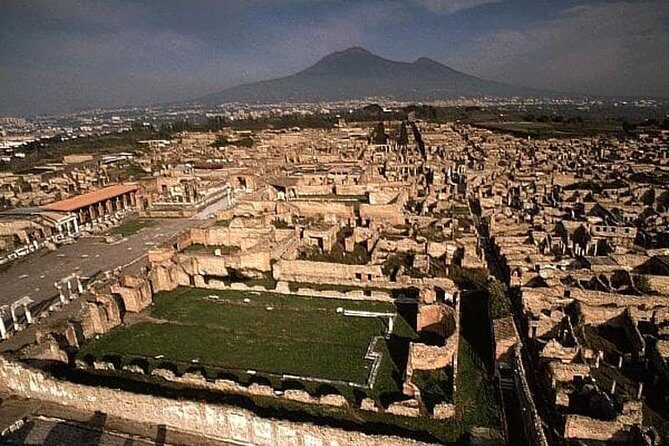 Transfer from Naples to Sorrento with stop at Pompeii - Ride comfort: air-conditioned vehicle, fuel, parking, and pickup