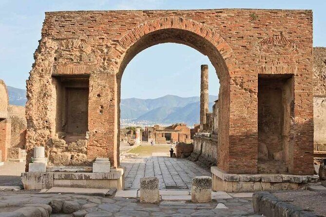 Transfer Naples Sorrento plus Pompeii or vice versa - Who This Is Best For (and Who Might Want Something Else)